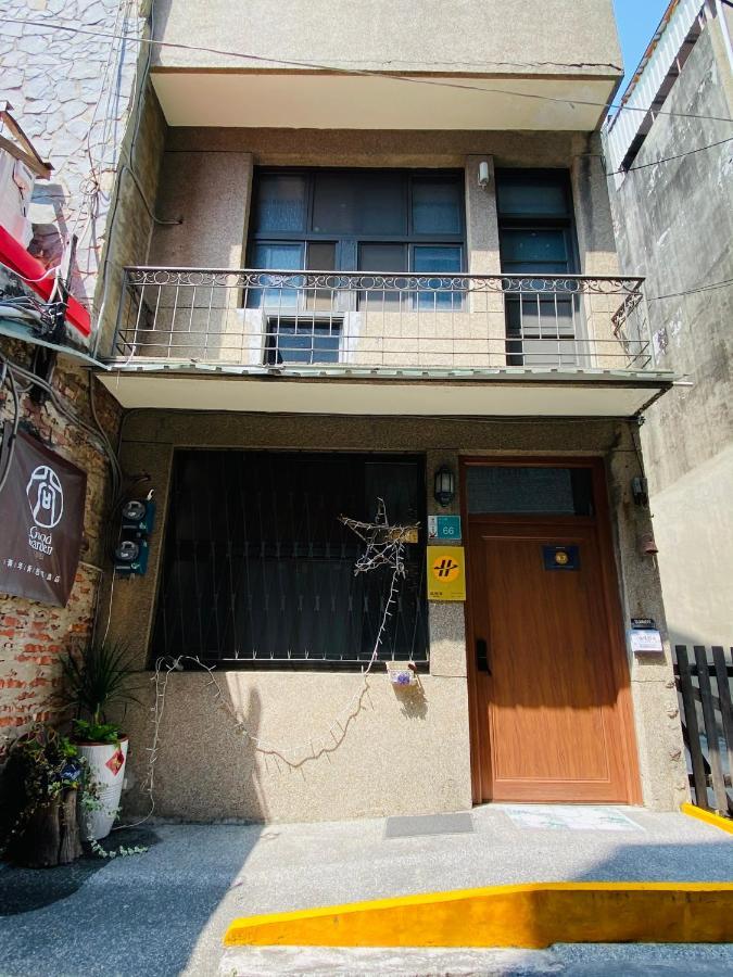Good Garden Female Hostel Tainan Dış mekan fotoğraf