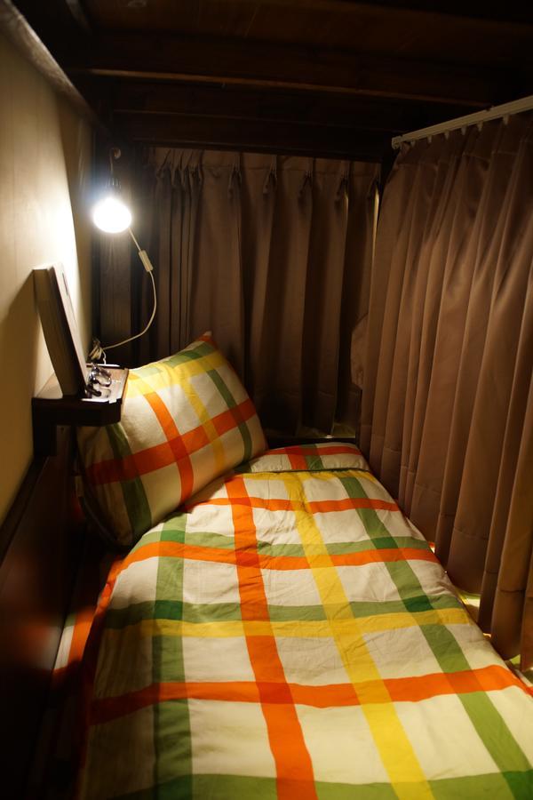 Good Garden Female Hostel Tainan Dış mekan fotoğraf